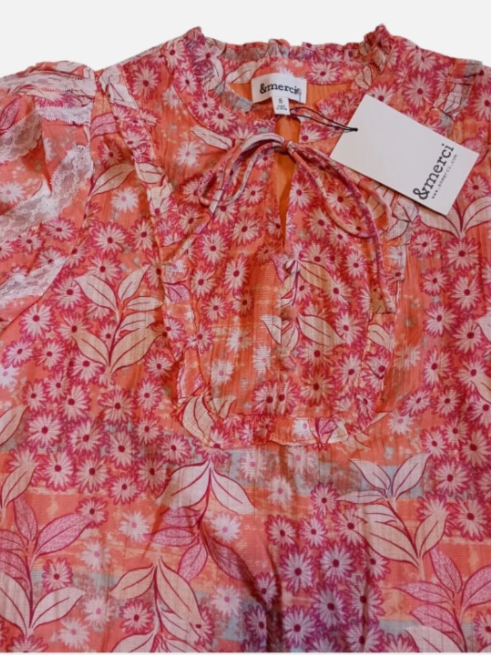 &merci Women's Short Sleeve Top Small Round Neck Floral Print Multi-Color NWT - Picture 6 of 8